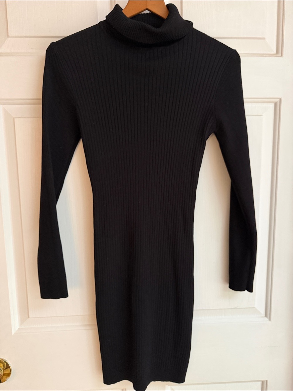 Love Tree Black Ribbed Turtleneck Long-Sleeve Dress